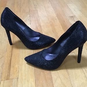 Diba size 7 black jeweled heels never been worn